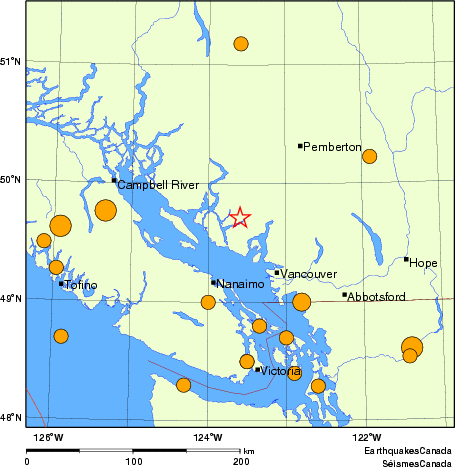 carte des s&eacute;ismes historiques de magnitude 5,0 et plus.  Détails dans le tableau de données ci-dessous